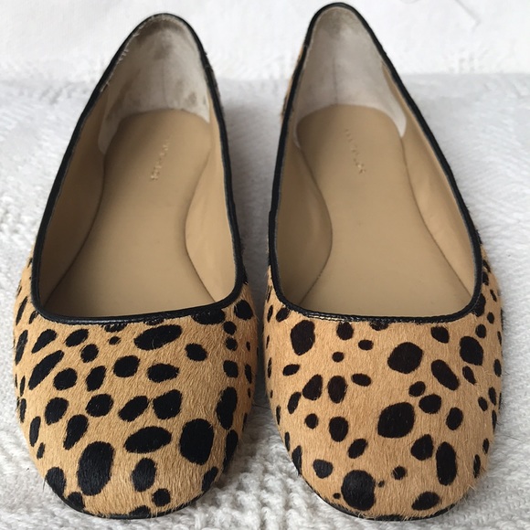 Ann Taylor Cheetah Calf Hair Round Flat Heels, SZ 6M - Picture 4 of 11